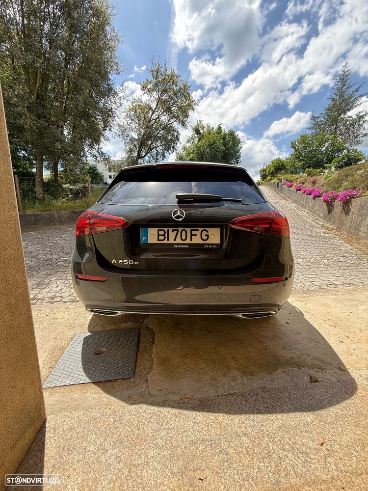 Mercedes-Benz A 250 e - 16
