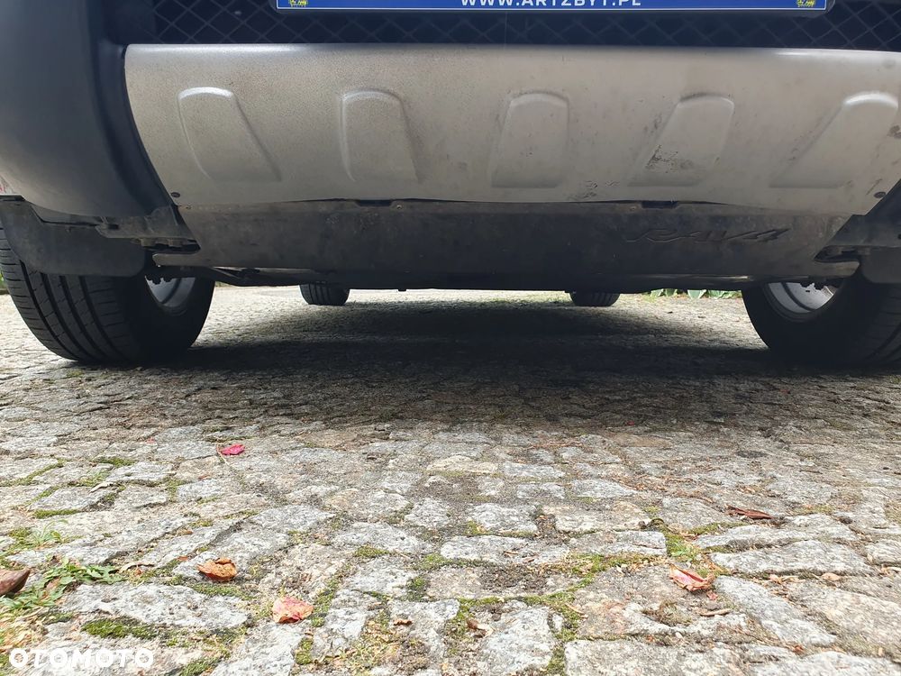 Toyota RAV4 2.2 D-4D Premium - 9