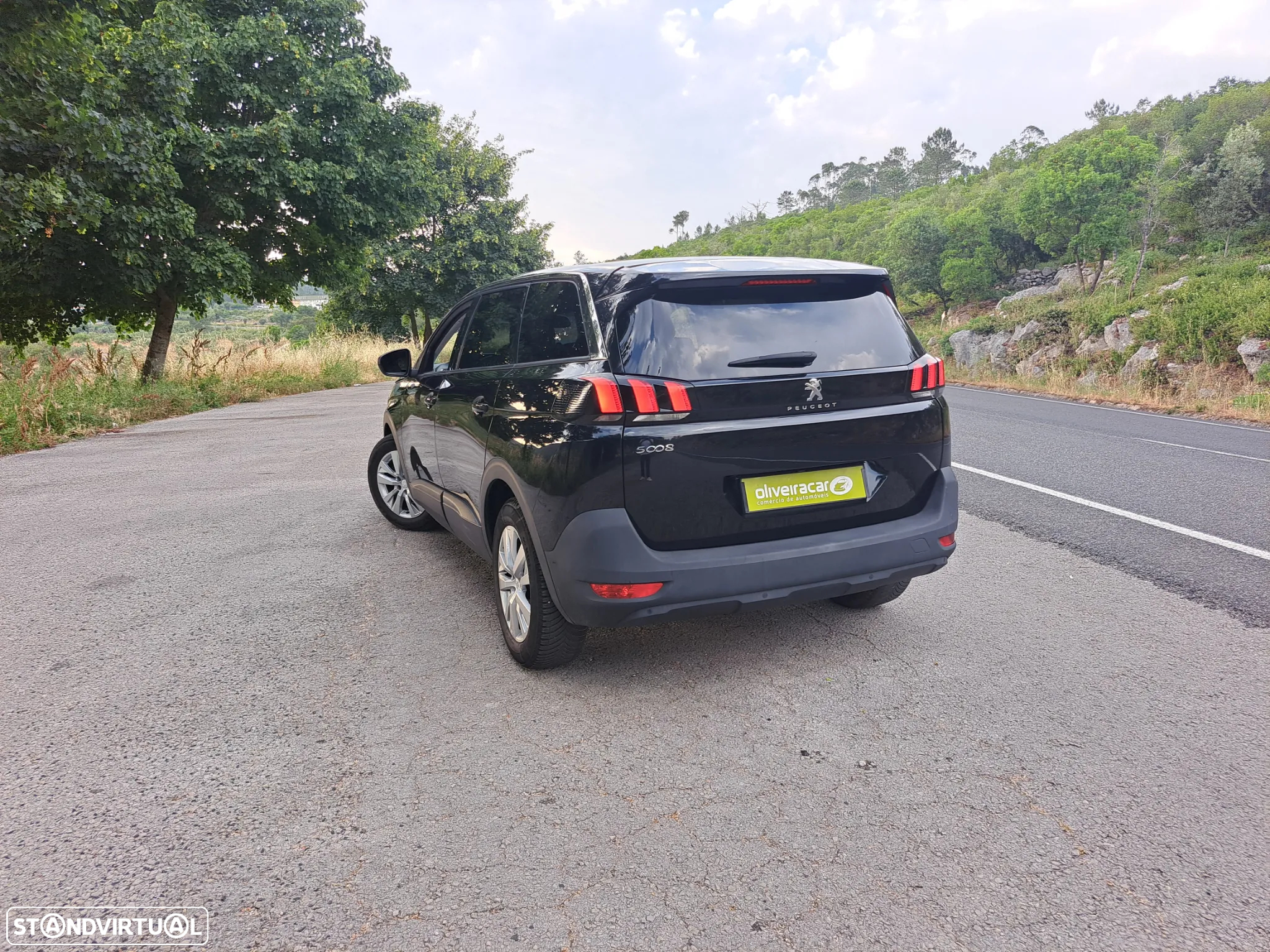 Peugeot 5008 1.5 BlueHDi Active Pack EAT8 - 33