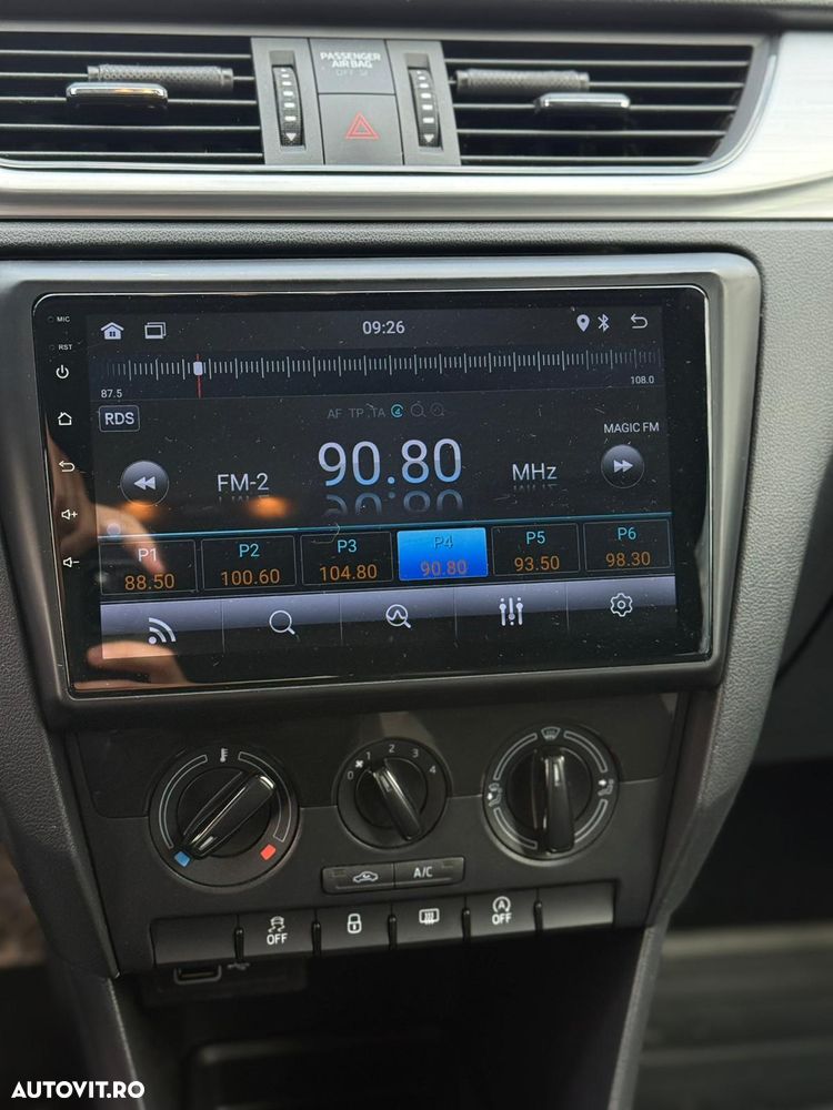 Skoda RAPID 1.0 TSI Ambition - 10