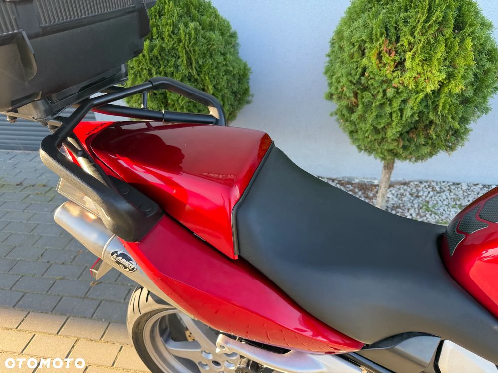 Honda VFR - 19
