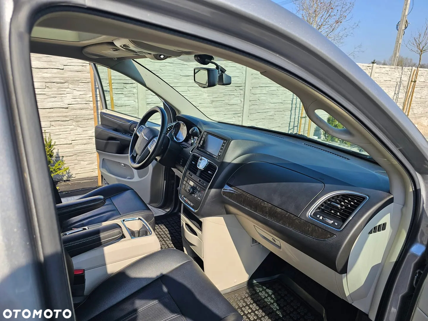Chrysler Town & Country 3.6 Limited - 5