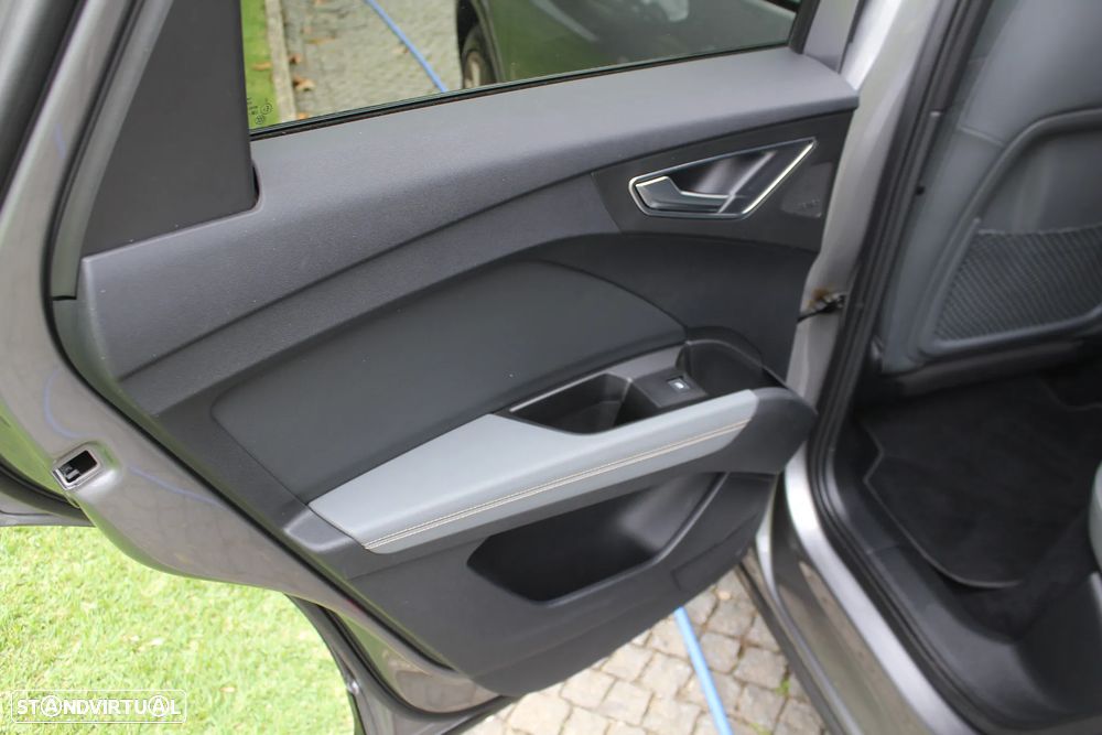 Audi Q4 Sportback e-tron 50 quattro - 32