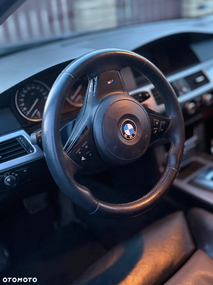 BMW Seria 5 - 16