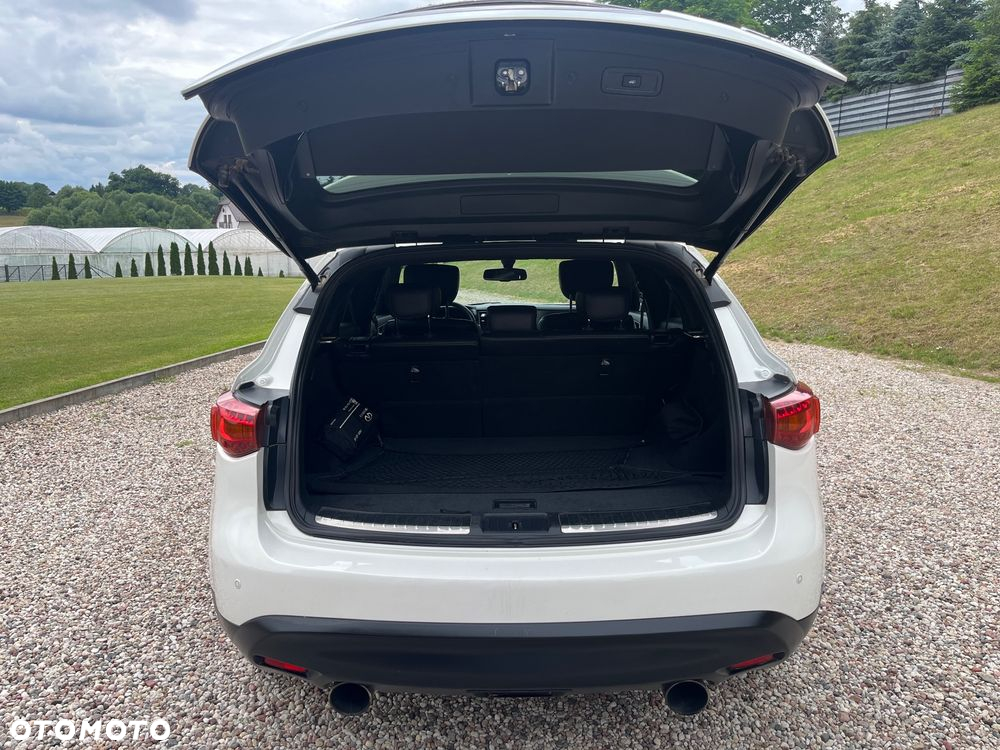 Infiniti Q70 3.0d S Premium - 11