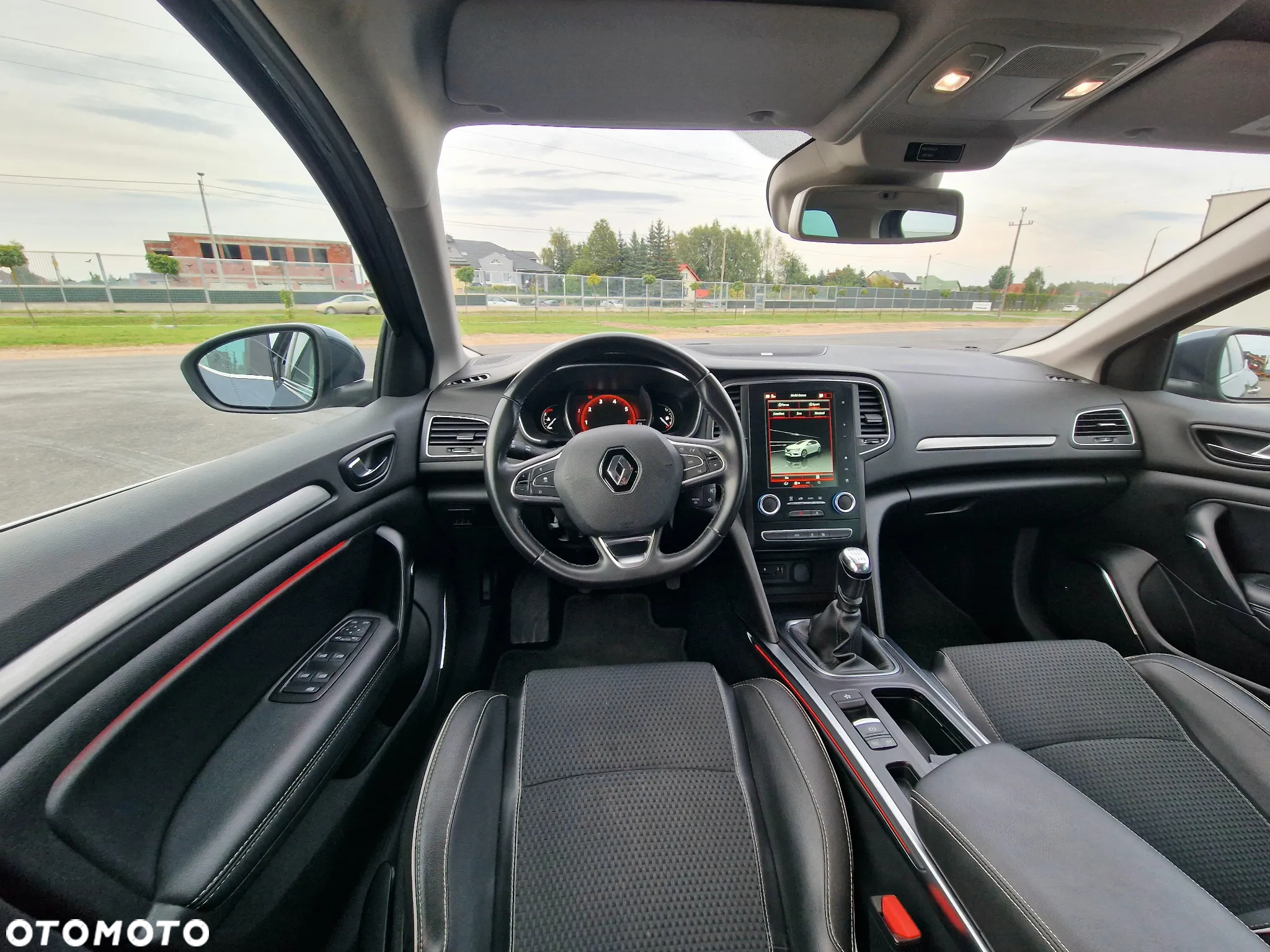 Renault Megane ENERGY TCe 130 Start & Stop Bose Edition - 23