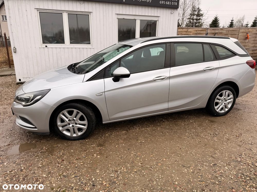 Opel Astra 1.6 CDTI Enjoy - 4