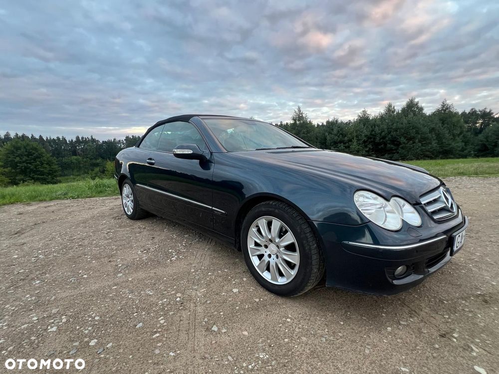 Mercedes-Benz CLK - 18