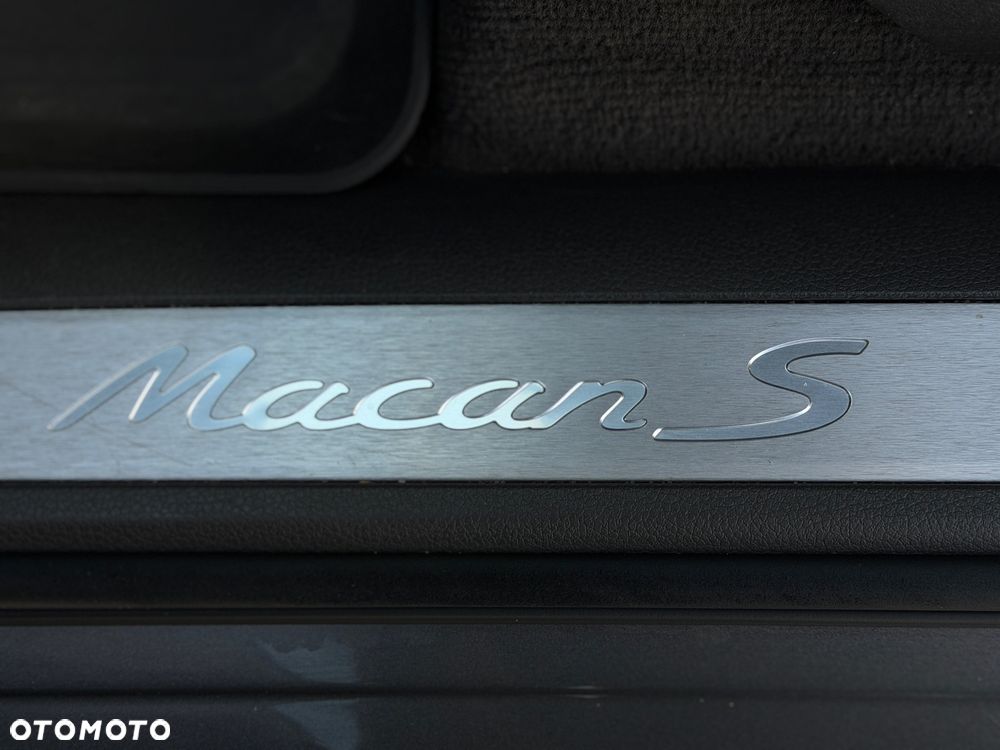 Porsche Macan - 18