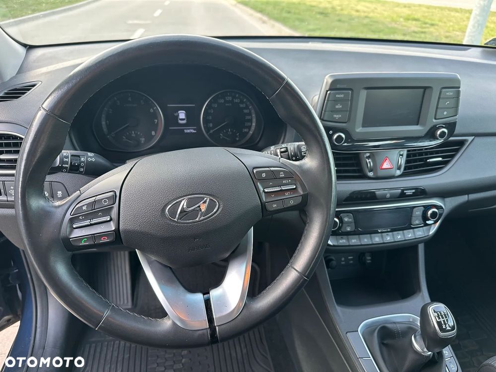 Hyundai i30 1.0 T-GDI Premiere Comfort - 11