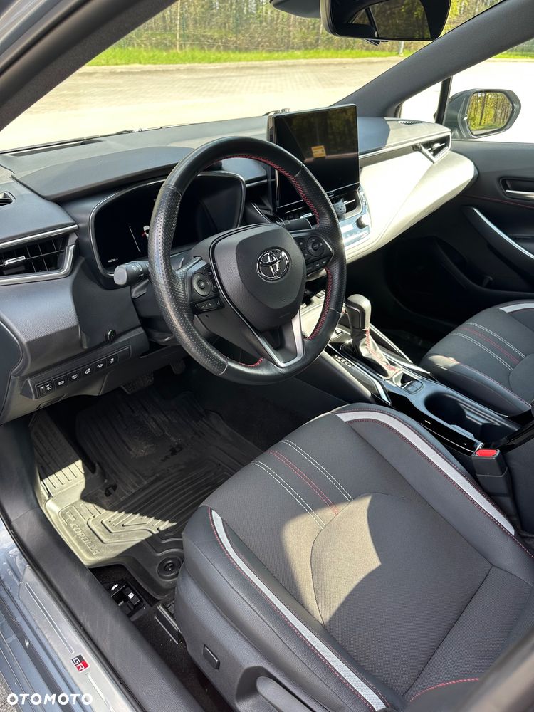 Toyota Corolla 1.8 Hybrid GR Sport Dynamic - 14