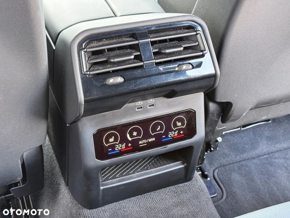 BMW Seria 5 520d - 30