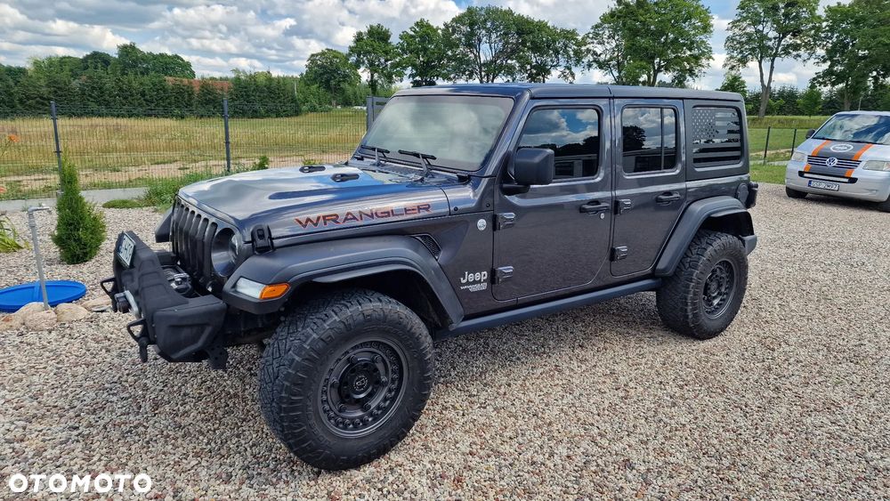 Jeep Wrangler - 1