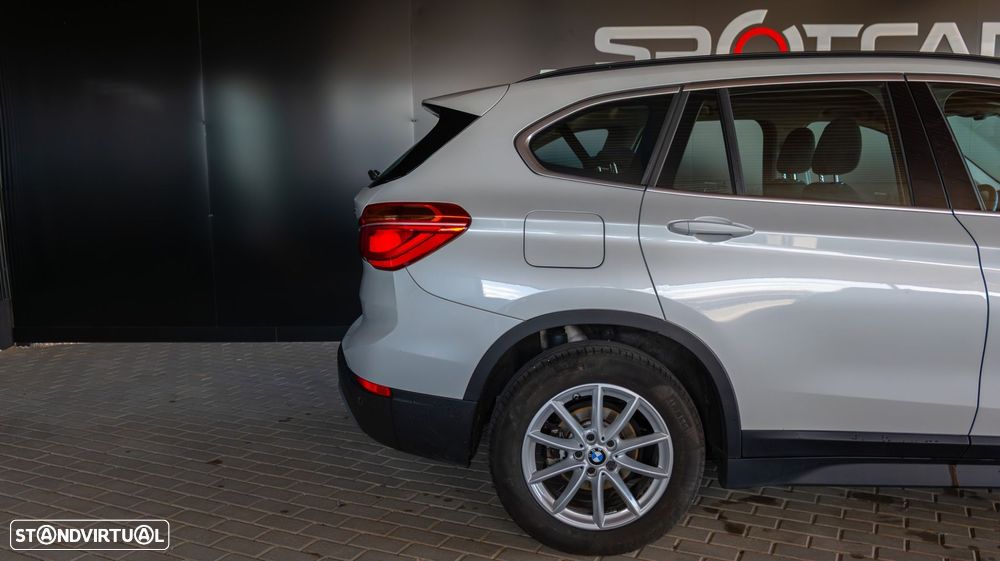 BMW X1 16 d sDrive - 4