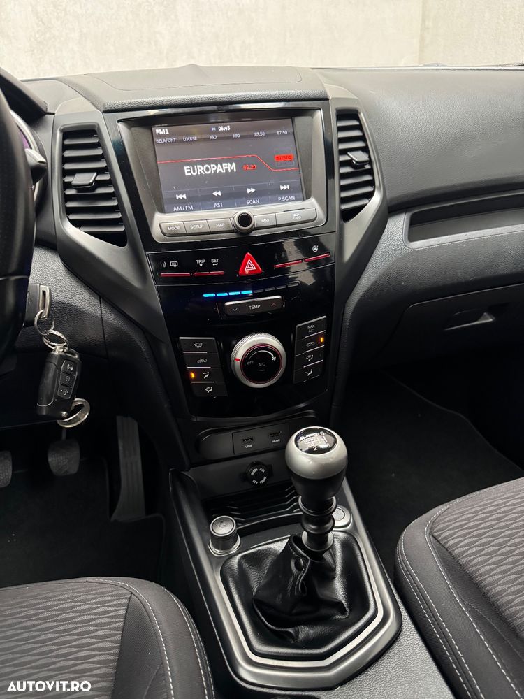 SsangYong XLV - 14