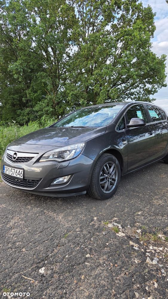Opel Astra 1.4 T Cosmo - 2
