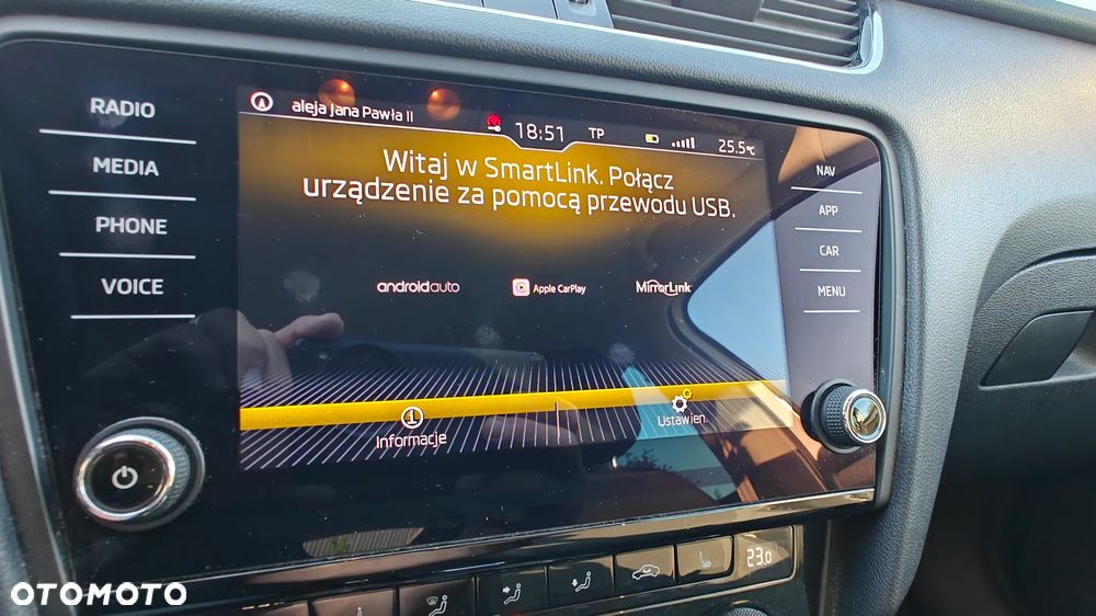 Skoda Octavia 1.6 TDI Ambition DSG - 24