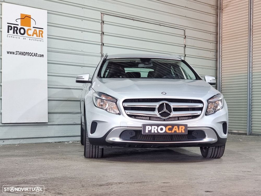 Mercedes-Benz GLA 180 CDI - 23