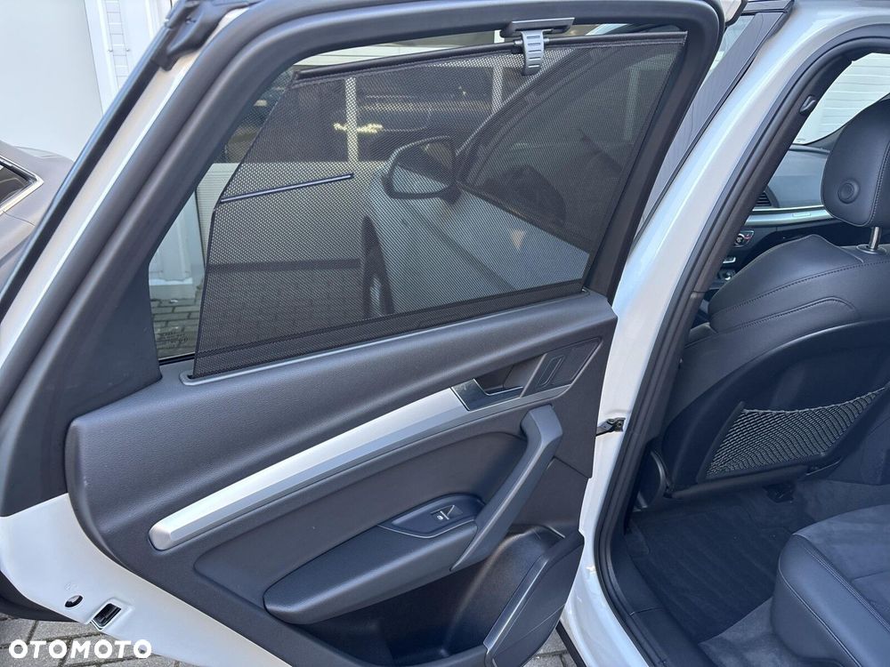 Audi Q5 Sportback - 30