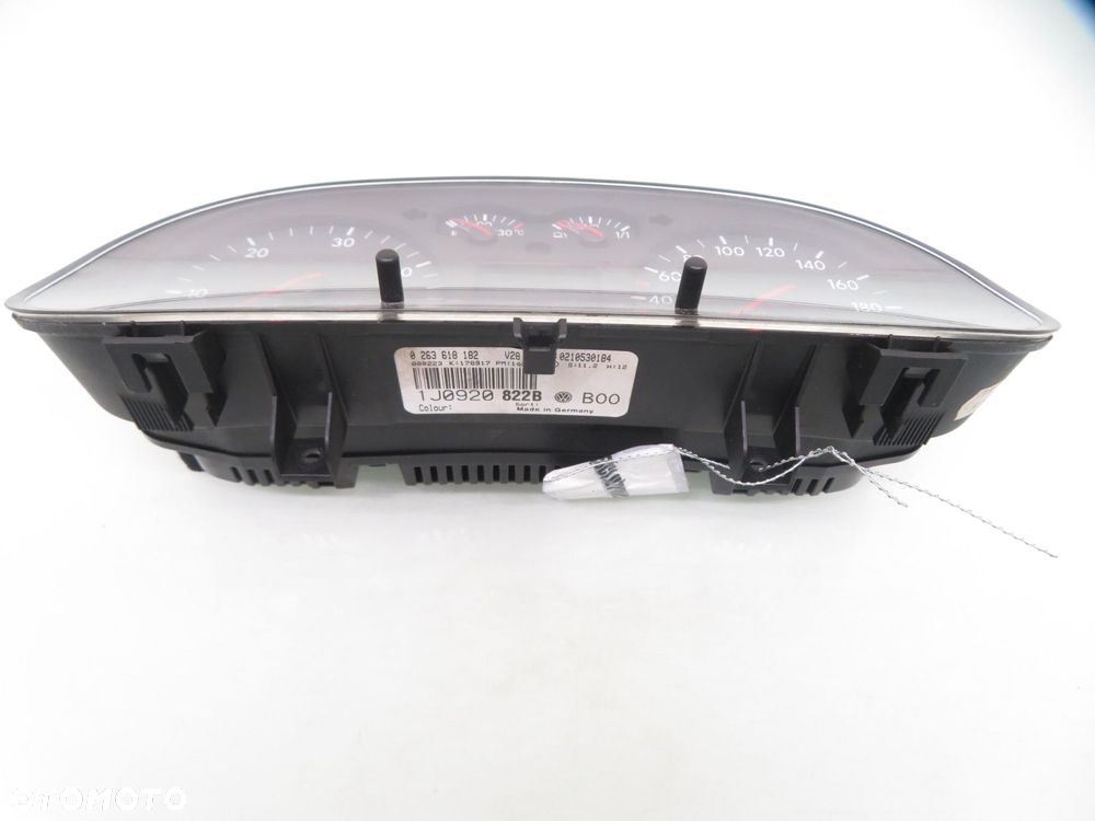 LICZNIK VW GOLF IV 1.9 TDI 0263618182 1J0920822B 1035100002 - 2