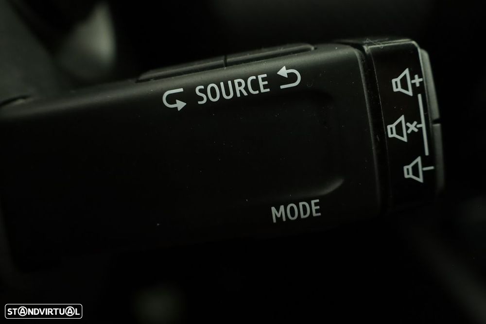 Renault Clio 1.0 TCe RS Line - 19