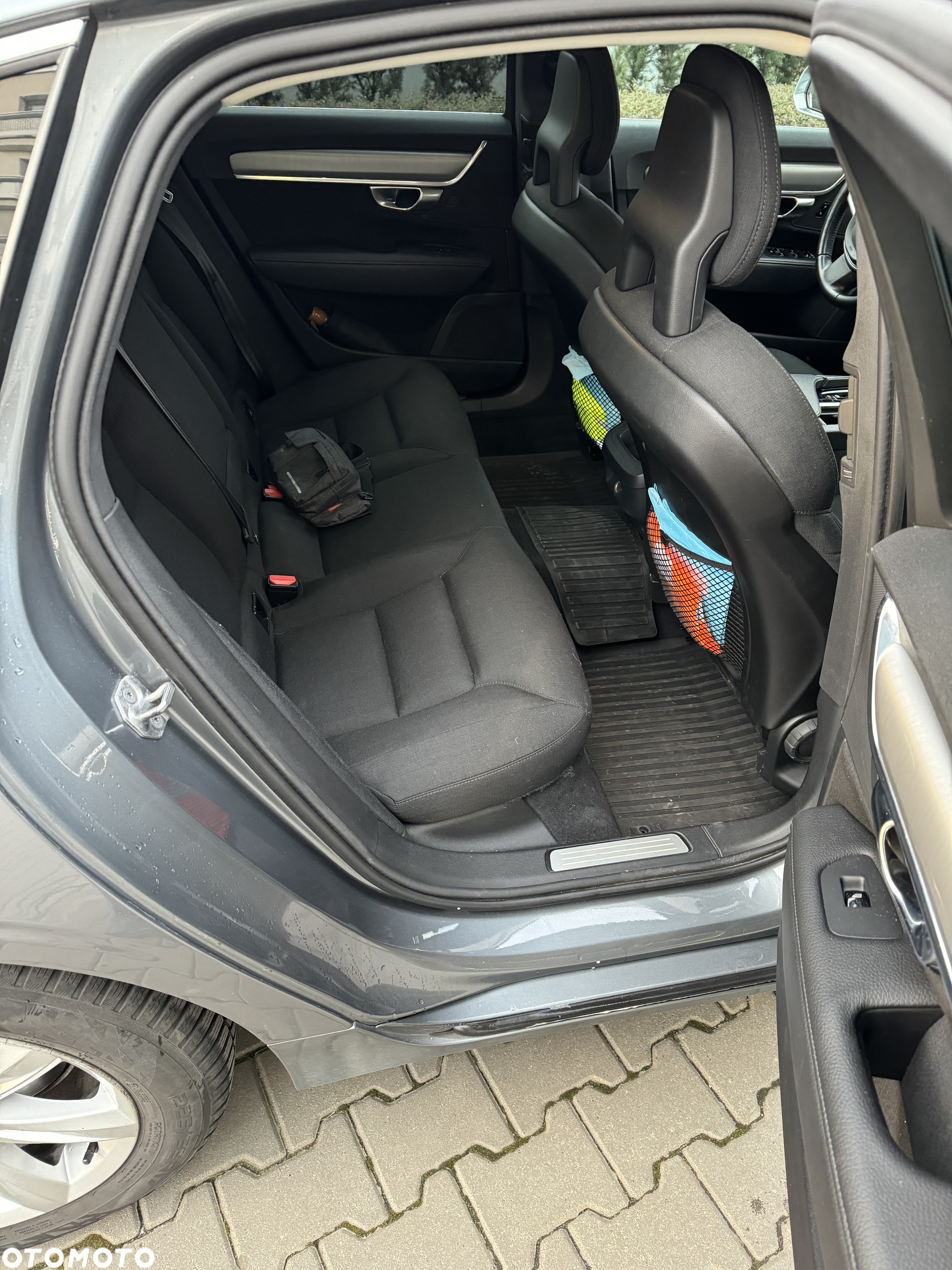 Volvo S90 D4 Momentum - 17