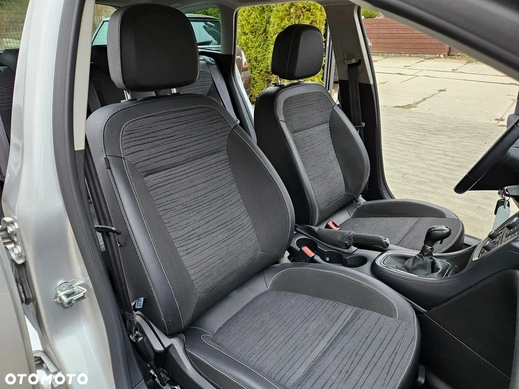 Opel Astra - 11