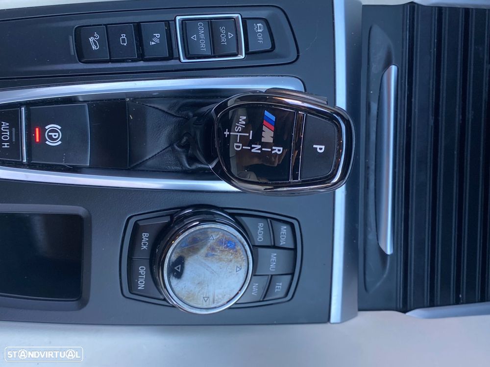 BMW X6 M50 d xDrive - 23