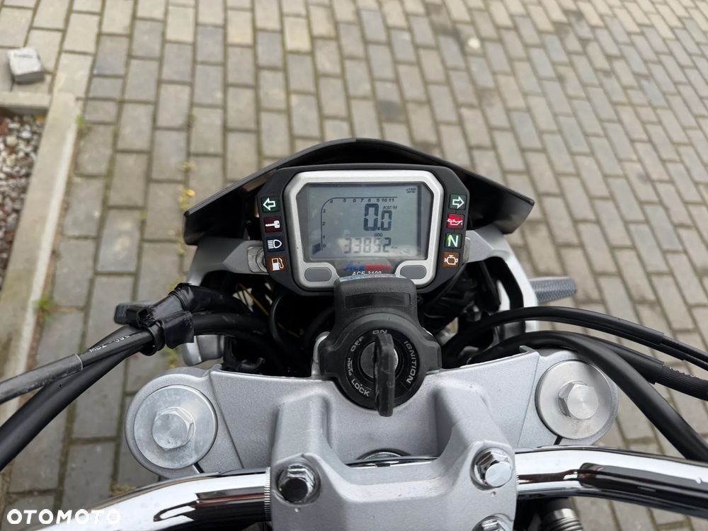 Honda Hornet - 29