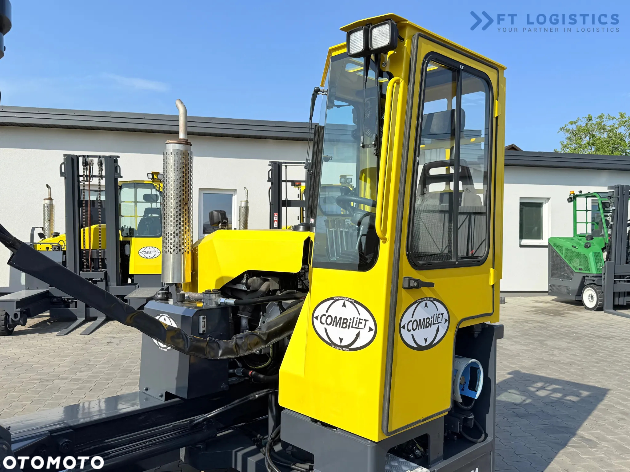 Combilift C3000 / GAS / TRIPLEX - 4900MM / JEDYNE 1537 MTH / POZYCJONER WIDEŁ / KABINA / JAK NOWY - 20
