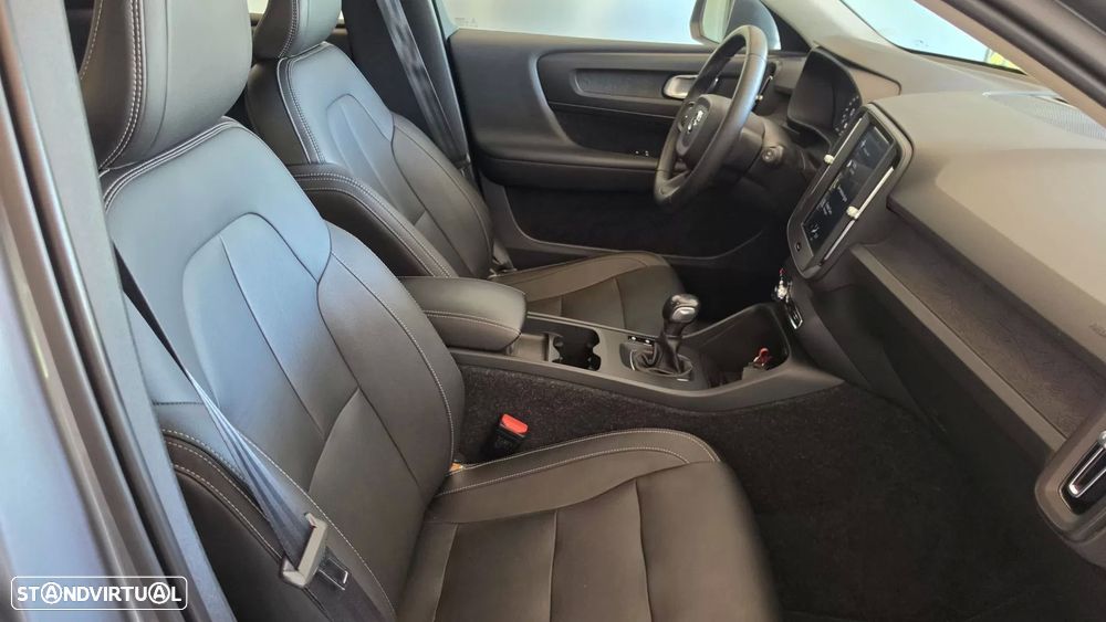 Volvo XC 40 1.5 T3 Inscription Tech Edition - 50