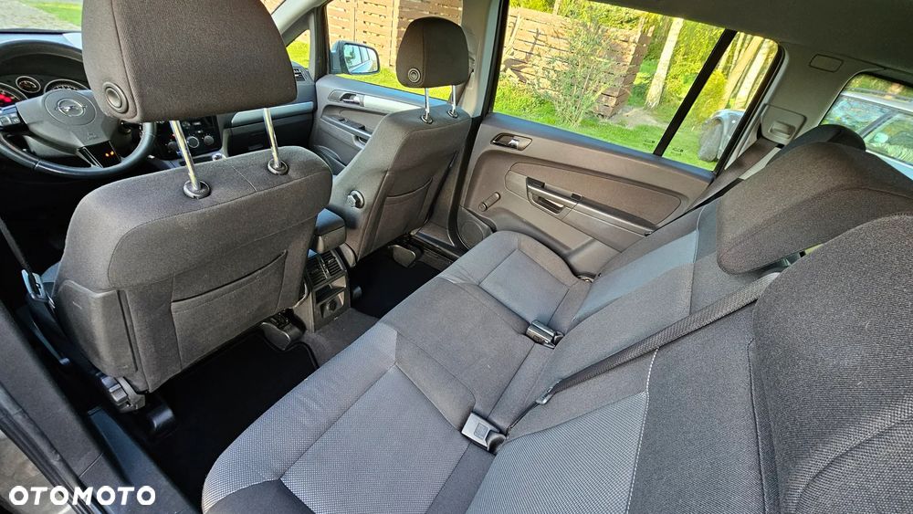 Opel Zafira 1.8 Family Plus - 15