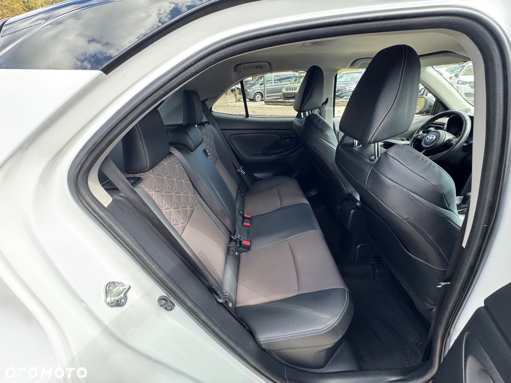 Toyota Yaris Cross 1.5 VVT-i Business Edition - 25