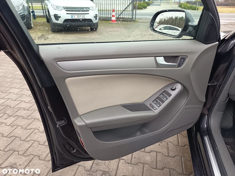 Audi A4 Avant 2.0 TDI DPF S line Sportpaket (plus) - 13