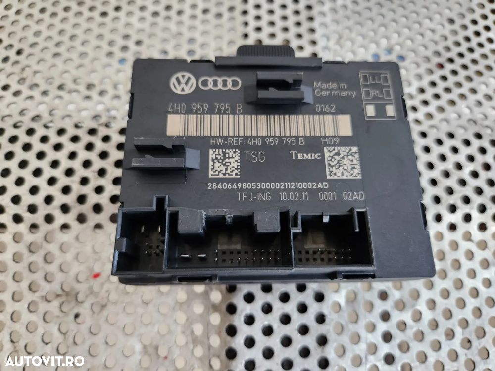 Modul Confort Usa Portiera Fata Spate Audi A8 4H D4 An 2010-2011-2012-2013-2014-2015-2016-2017 Cod 4H0959795B 4H0959792F 4H0959793E Dezmembrez Audi A8 4H D4 3.0 Tdi Quattro Motor CDT Cutie MXU Volan Stanga - Dezmembrari Arad - 2