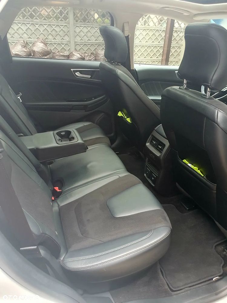 Ford Edge 2.0 TDCi Twin-Turbo 4WD ST-Line - 9