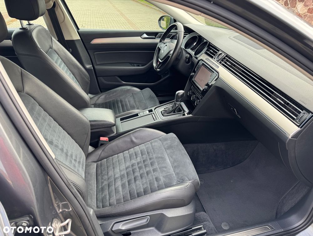 Volkswagen Passat 2.0 TDI BMT 4Mot Highline DSG - 21