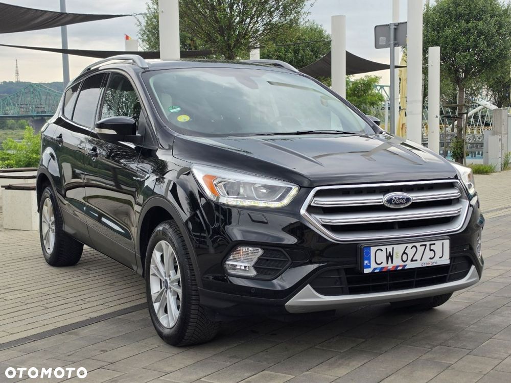 Ford Kuga - 10