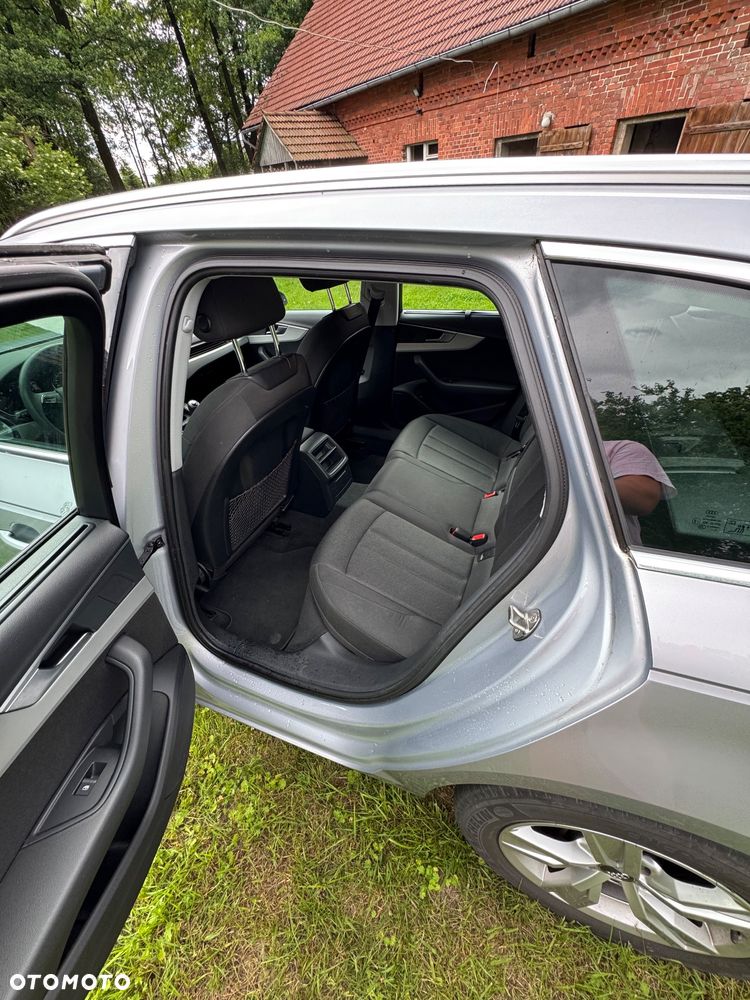 Audi A4 Avant 2.0 TDI DPF clean diesel Ambiente - 10