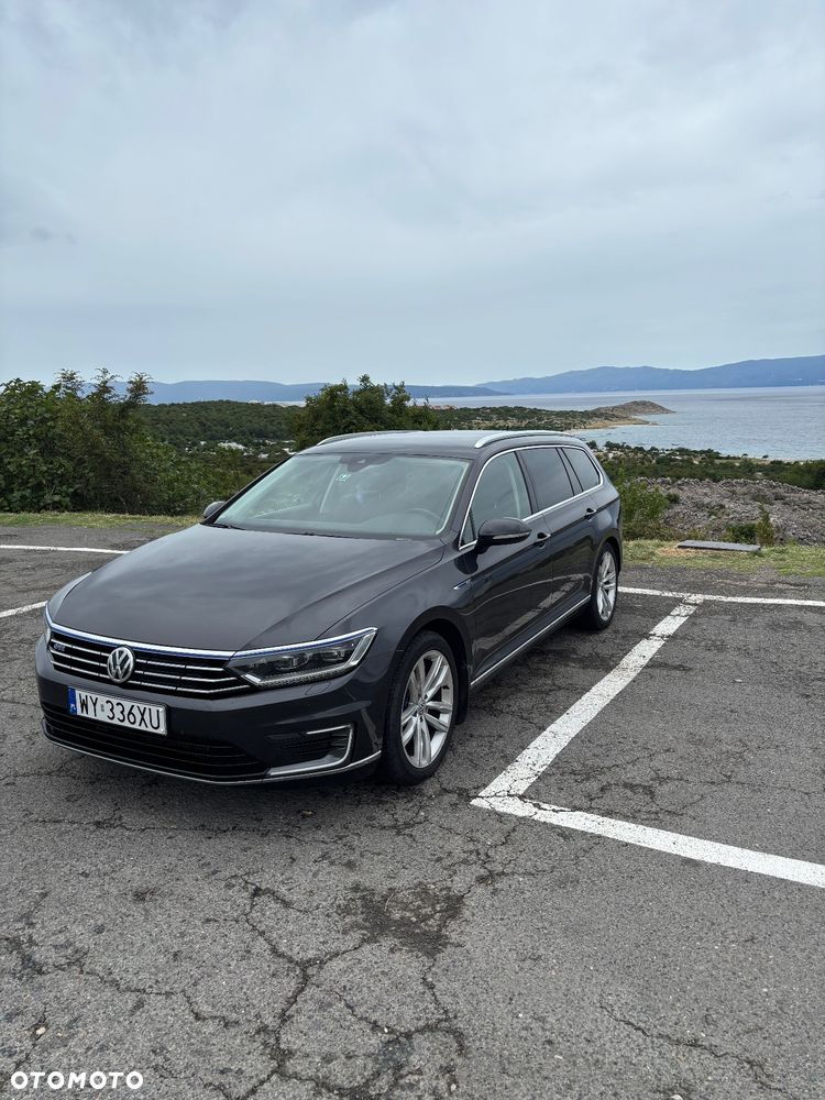 Volkswagen Passat - 7