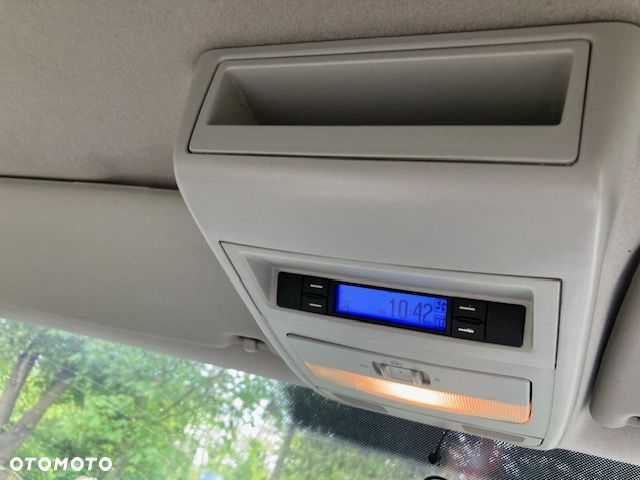 Volkswagen Transporter - 12