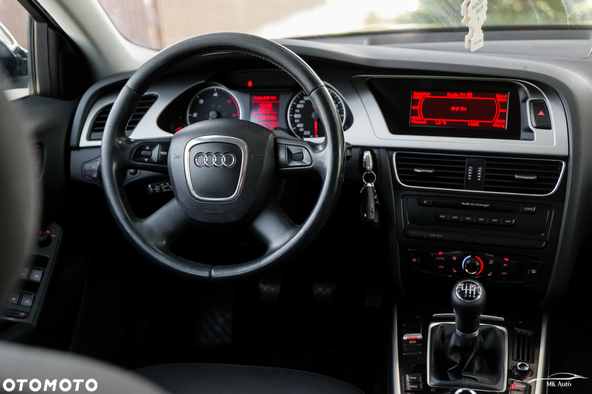 Audi A4 Avant 2.0 TDI DPF Attraction - 27