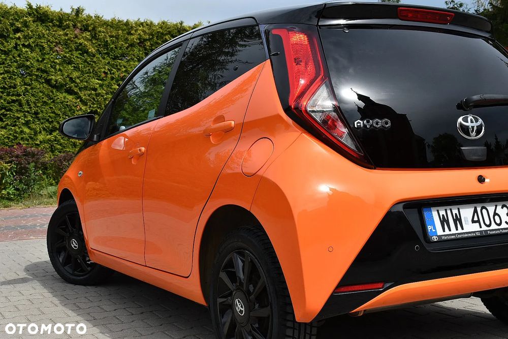 Toyota Aygo x-clusive Style Selection - 6