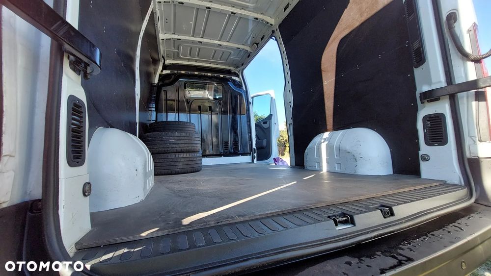 Renault Master - 27
