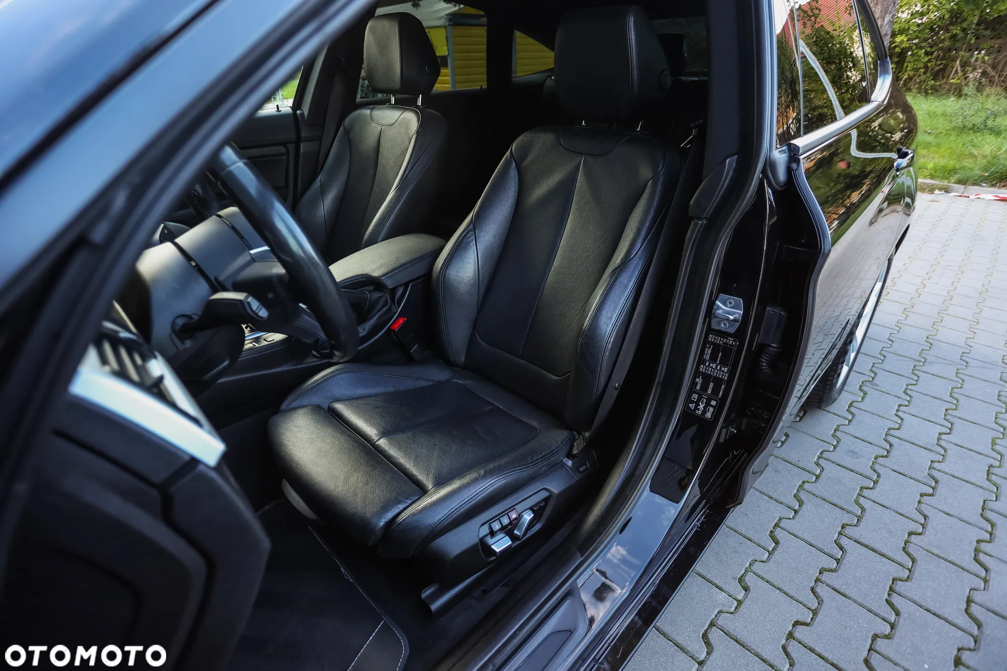 BMW 3GT 330i xDrive GT M Sport - 5