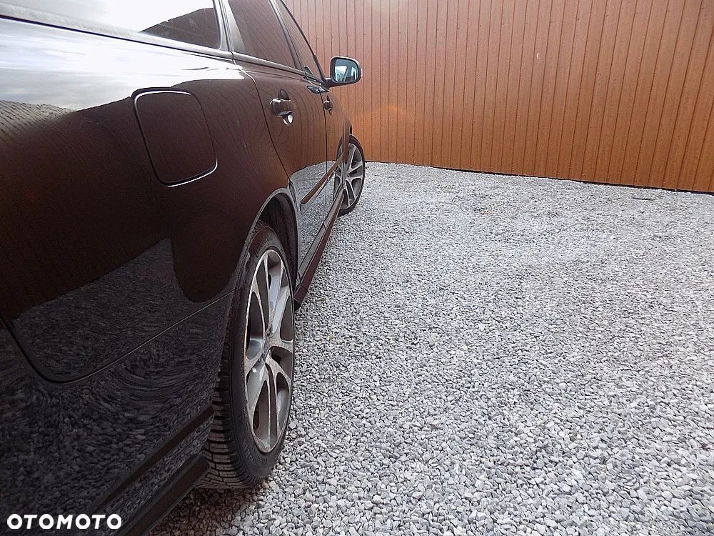 Volvo V50 2.0D R-Design Momentum - 25