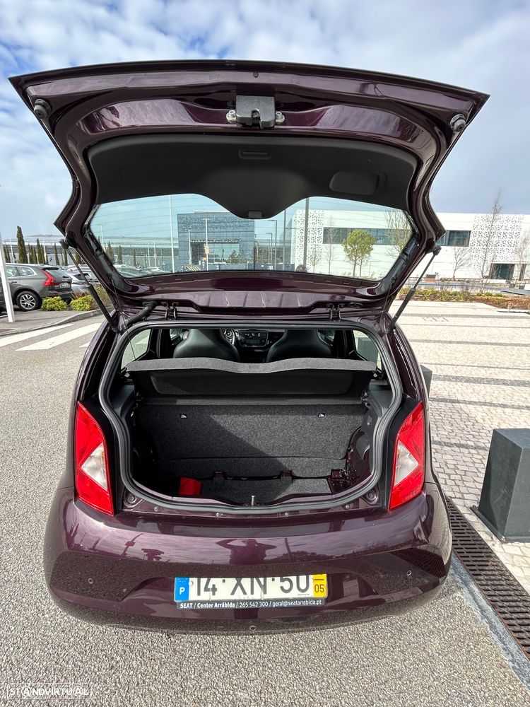 SEAT Mii 1.0 Ecomotive by Cosmopolitan - 18