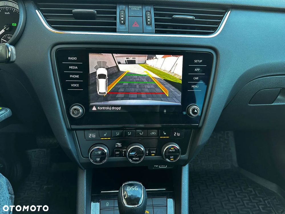 Skoda Octavia 2.0 TDI Style DSG - 14