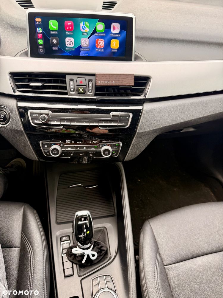BMW X1 sDrive16d - 12