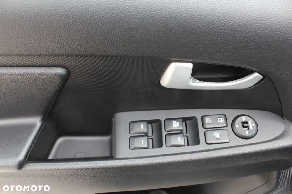 Kia Sportage 1.6 GDI 2WD Vision - 31